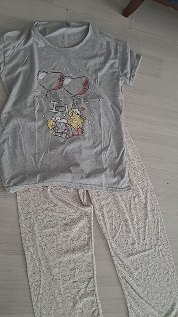 XXL BEDEN ETIKETLI SIFIR yeni