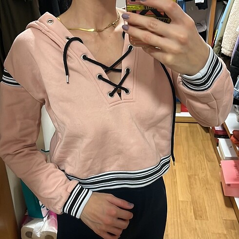 Diğer Pudra bağcıklı sweat small beden