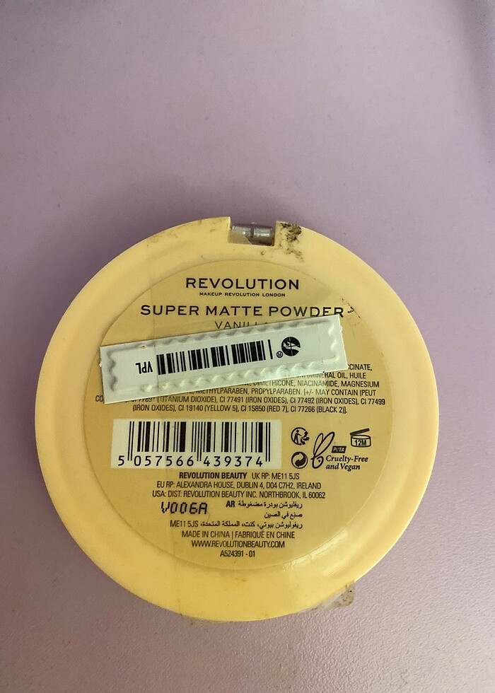 Revolution Super Matte Powder - Görsel 2