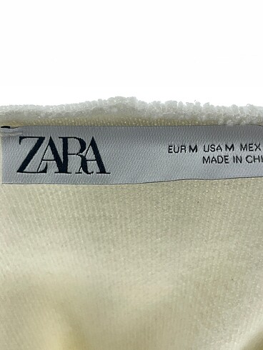 m Beden beyaz Renk Zara Sweatshirt %70 İndirimli.