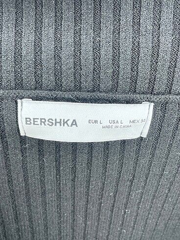 l Beden siyah Renk Bershka Hırka %70 İndirimli.