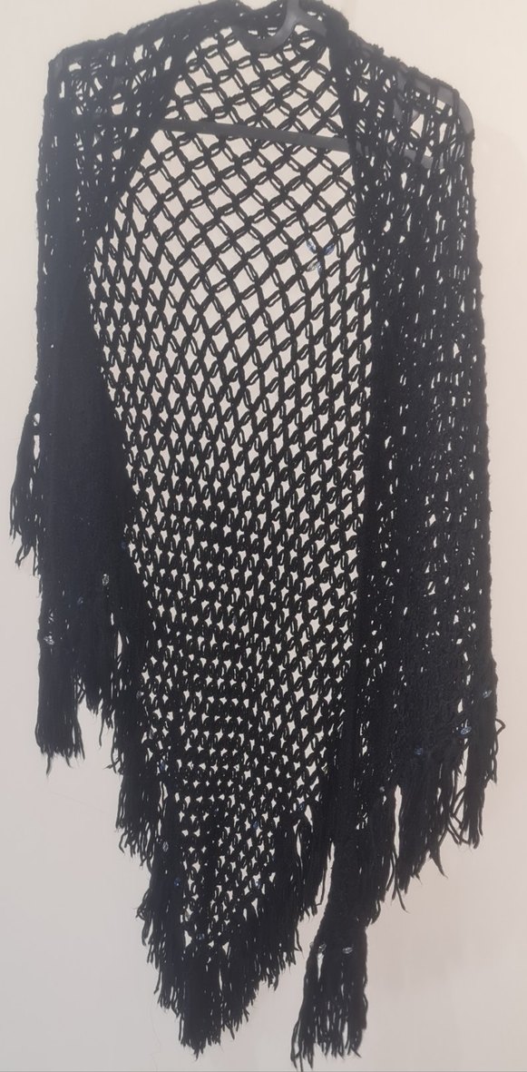 Siyah Örgü Kadın Panço - Görsel 2