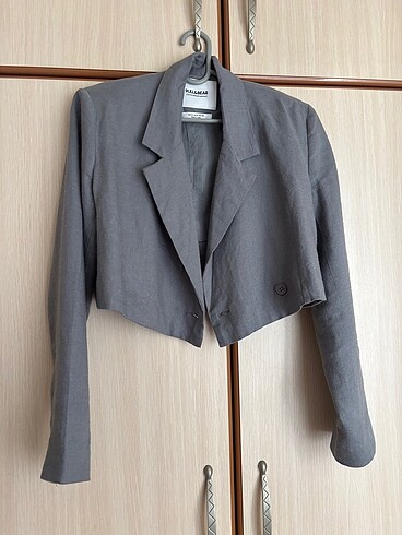 Pull & Bear Crop Blazer Ceket