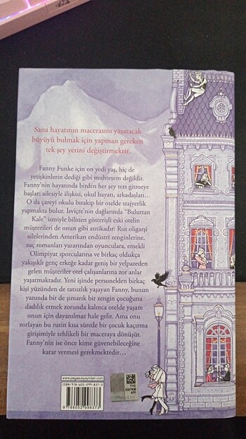  BULUTTAN KALE - KERSTIN GIER(CİLTLİ)