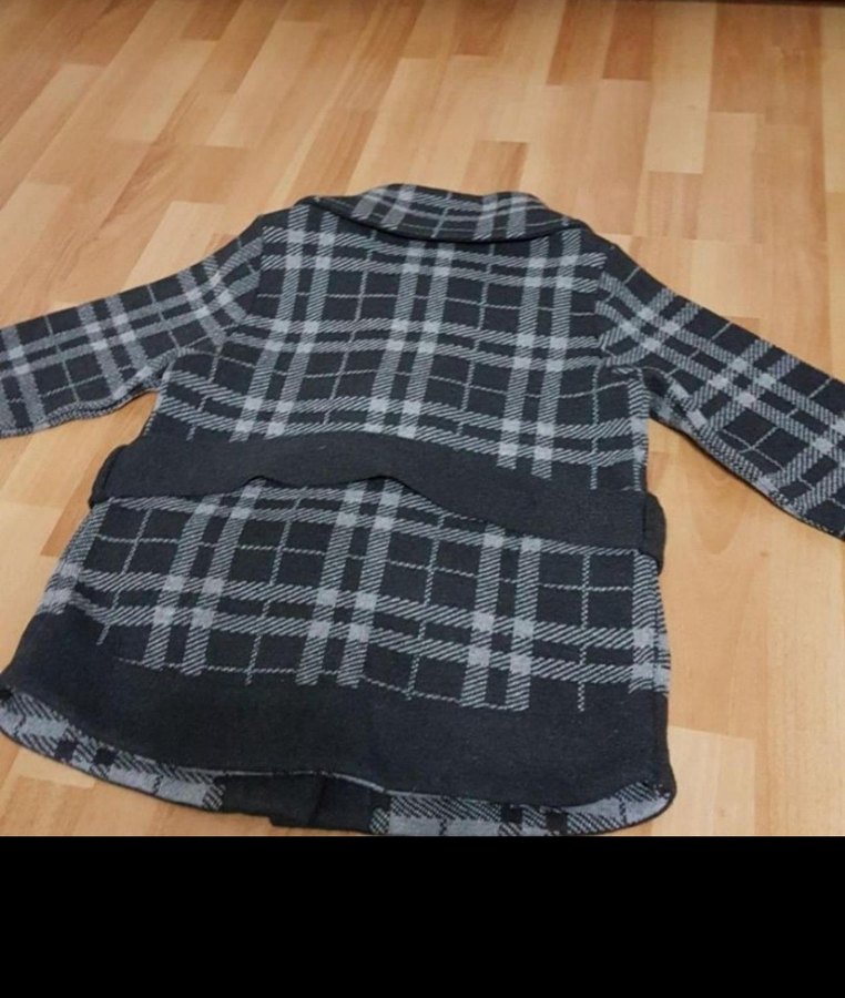 Düğmeli Gri Ekose Kadın Kaban - Görsel 2