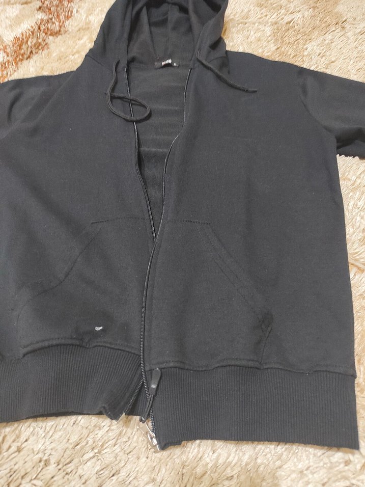 Siyah Kapüşonlu Fermuarlı Sweatshirt - Görsel 2