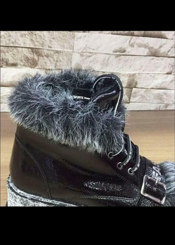 On Fashion Gri Bağcıklı Kürklü Platform Topuklu Kadın Bot