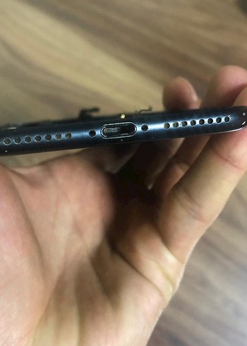 iPhone 7 Plus İç Kasa Siyah Parça - Görsel 3