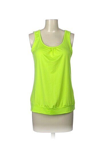 Tchibo T-shirt %70 İndirimli.