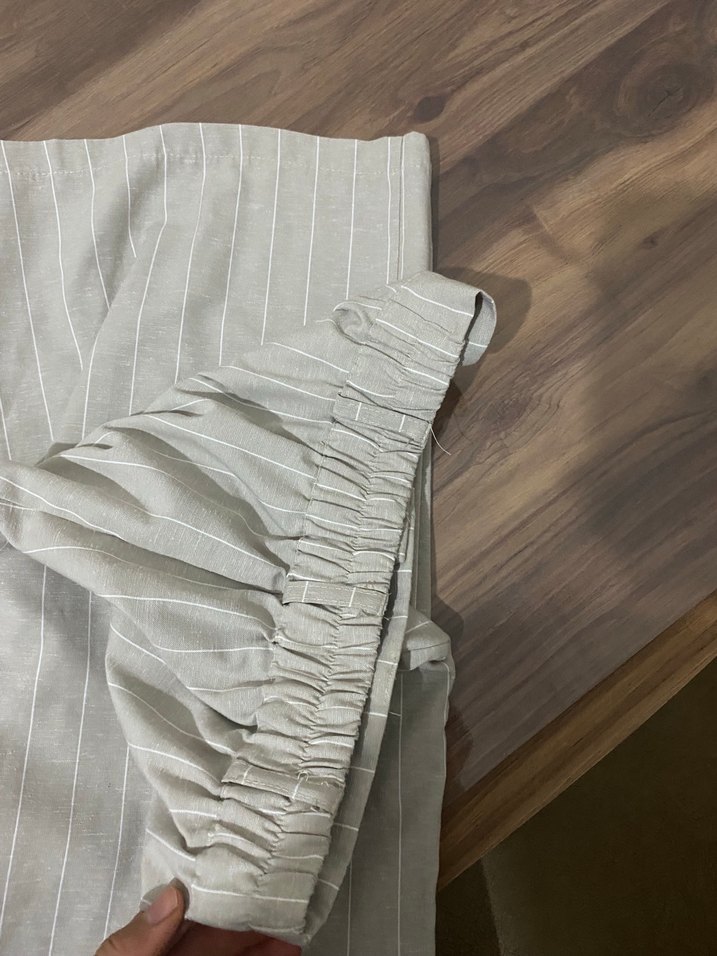 Kadın Bej Keten Pilili Rahat Kesim Pantolon - Görsel 3