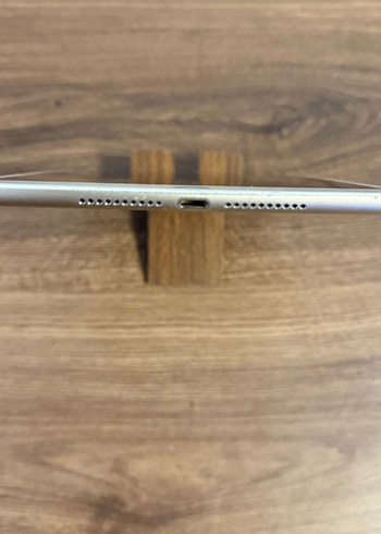Apple iPad Mini 4 MK712TU/A 16GB