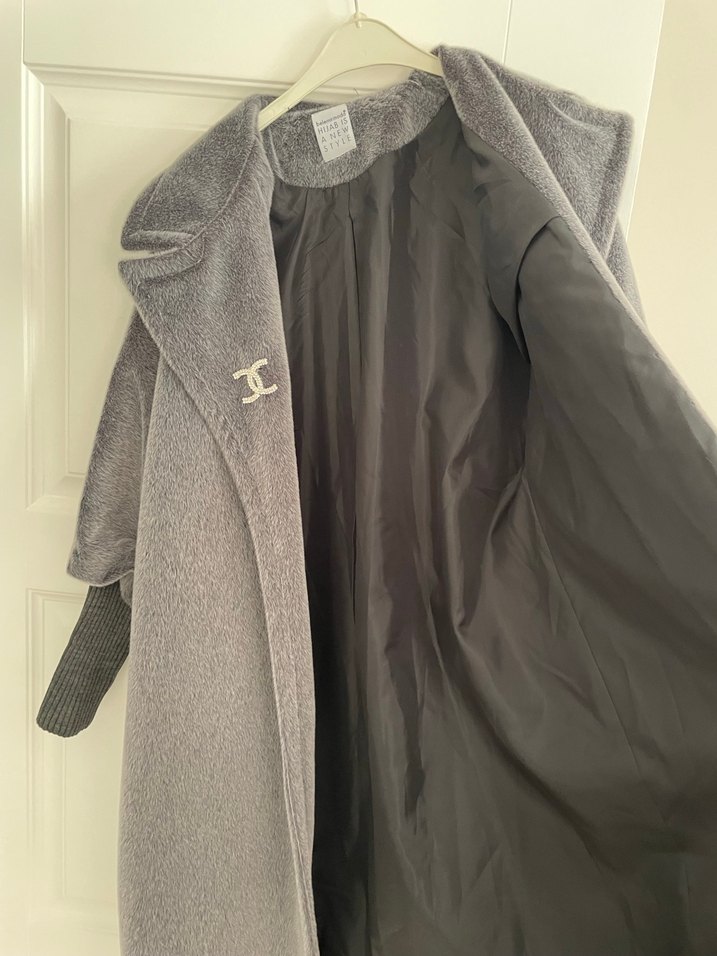 Gri Uzun Kürklü Kadın Kaban - Görsel 5