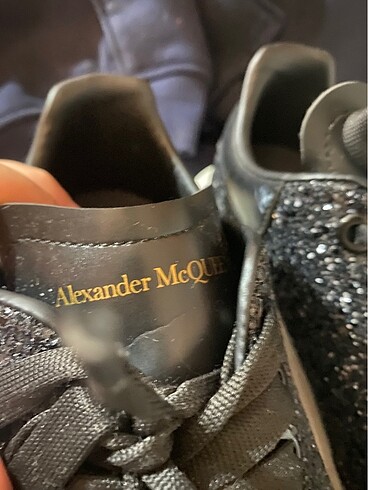 40 Beden Alexander McQueen
