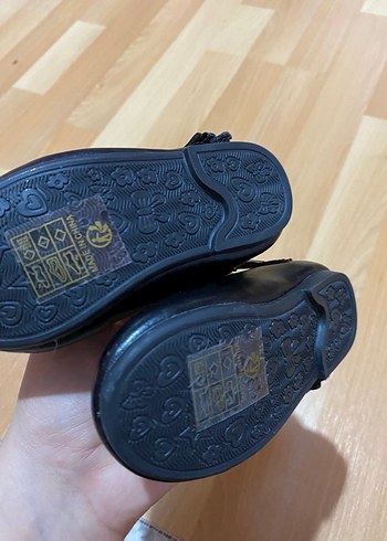 Siyah Tokalı Babet Ayakkabı - Görsel 4