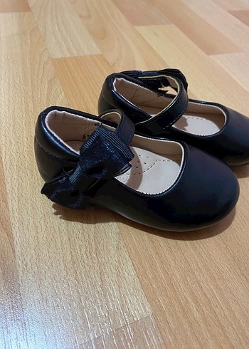 Siyah Tokalı Babet Ayakkabı - Görsel 2