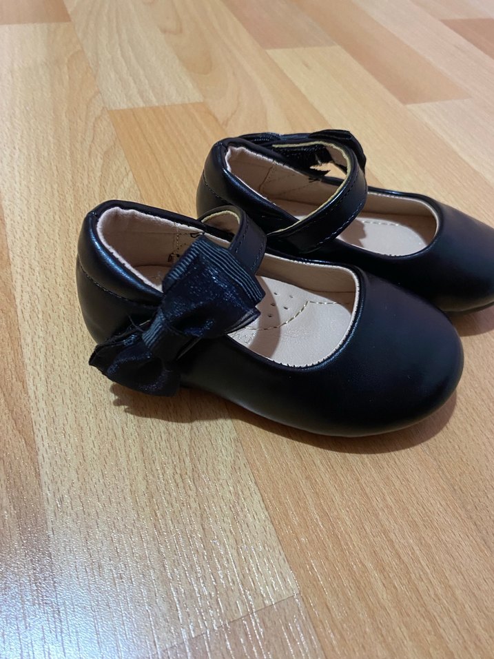 Siyah Tokalı Babet Ayakkabı - Görsel 2