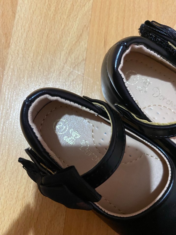 Siyah Tokalı Babet Ayakkabı - Görsel 3