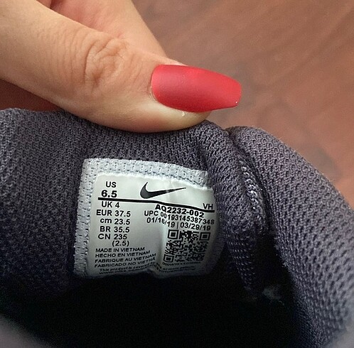 37,5 Beden mor Renk Orijinal Nike Spor Ayakkabı 37.5