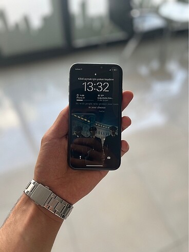 iPhone 11 nakitte 15000