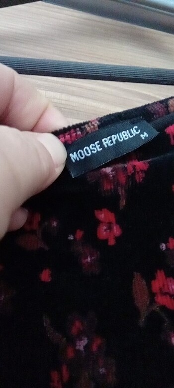 m Beden Kadife elbise