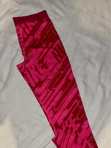 Nike pro pembe spor taytı