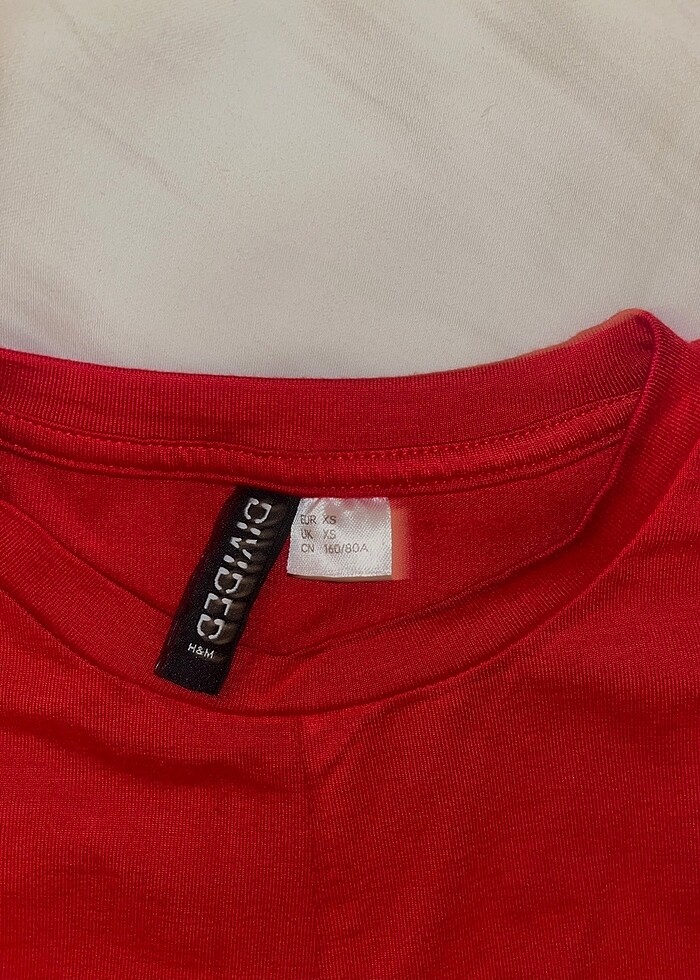 Kırmızı bluz - Görsel 2