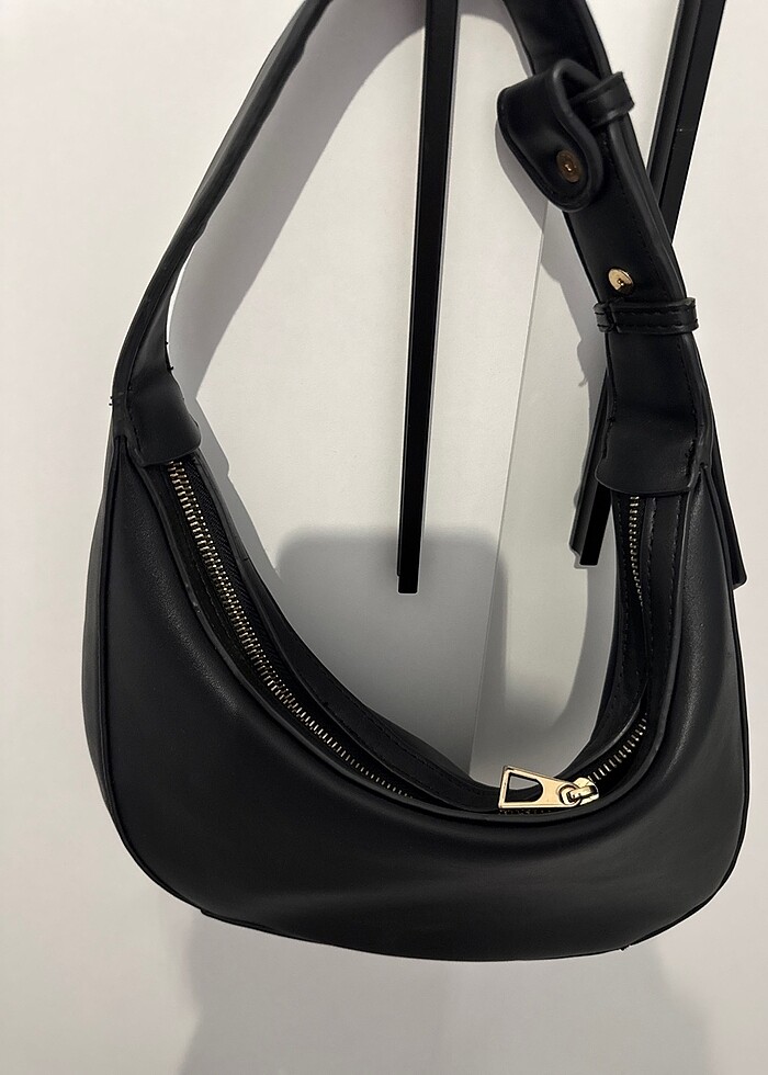 SİYAH SUNİ DERİ ÇANTA - Görsel 2