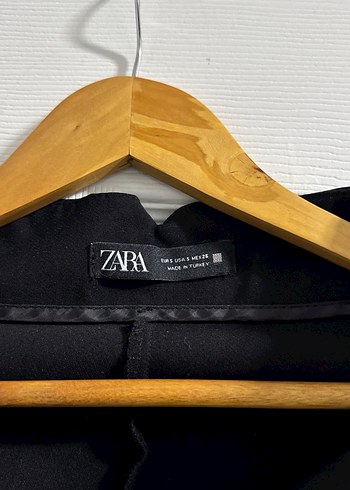 Zara Kadın Siyah Pilili Midi Kumaş Pantolon - Görsel 3