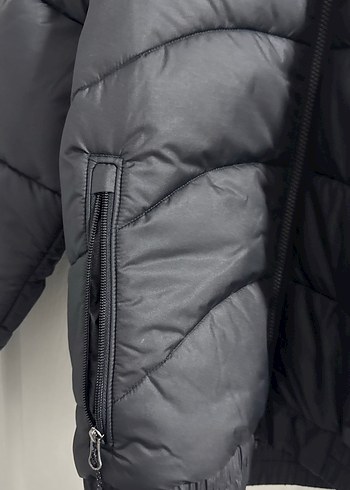 The North Face Siyah Fermuarlı Mont - Görsel 4