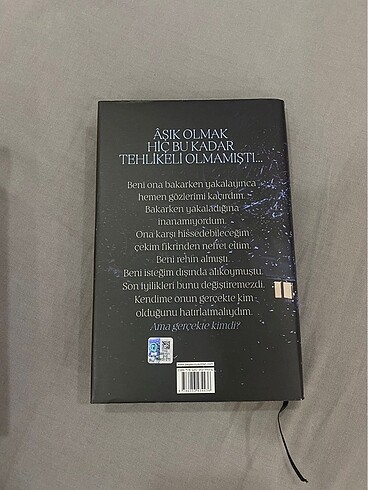  Siyah Buz Kitap