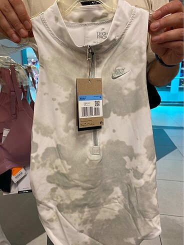 Nike spor üst