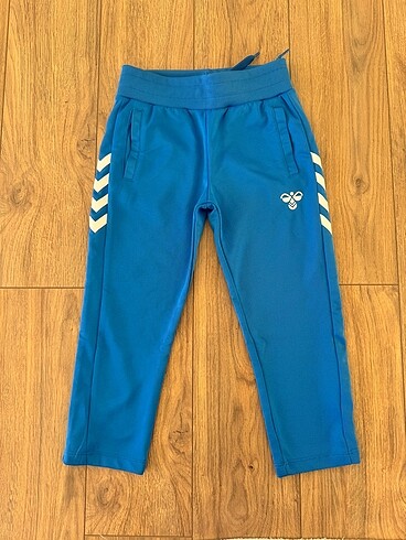 6 yas hummel esofman