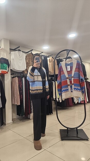l Beden çeşitli Renk Salaş desenli hırka