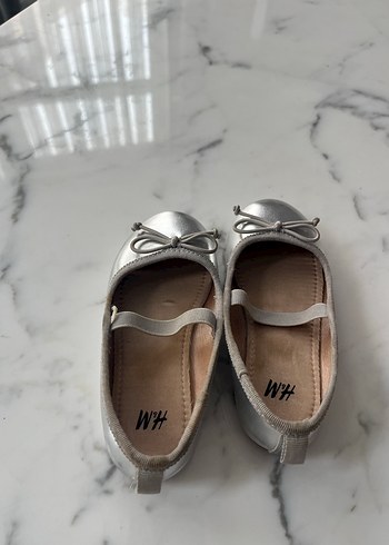 Kız Çocuk Gri Metalik Babet Ayakkabı - Görsel 3