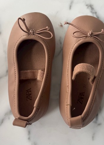 Kız Çocuk Bej Fiyonk Detaylı Babet - Görsel 3