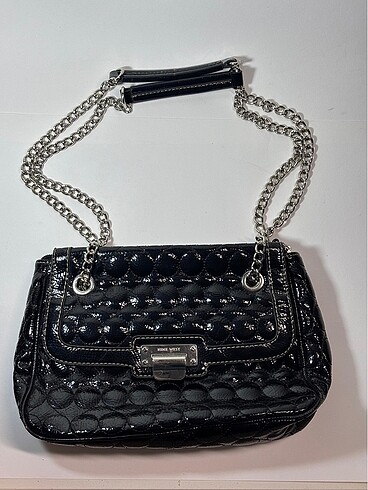 Nine West zincir askılı çanta