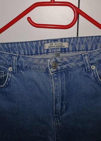 28 Beden mavi Renk Defacto mav momi jean