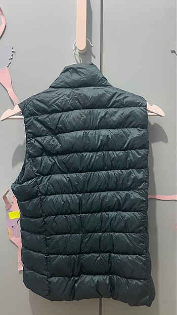 Uniqlo Kaz tüyü yelek - Görsel 2