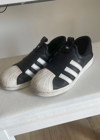 37,5 Siyah-Beyaz Adidas 360 Günlük Spor Ayakkabı