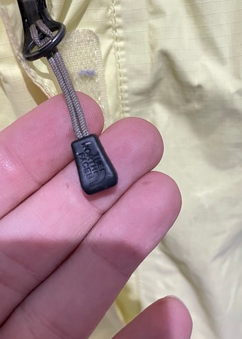 The North Face Sarı Yağmurluk yeni - Görsel 4