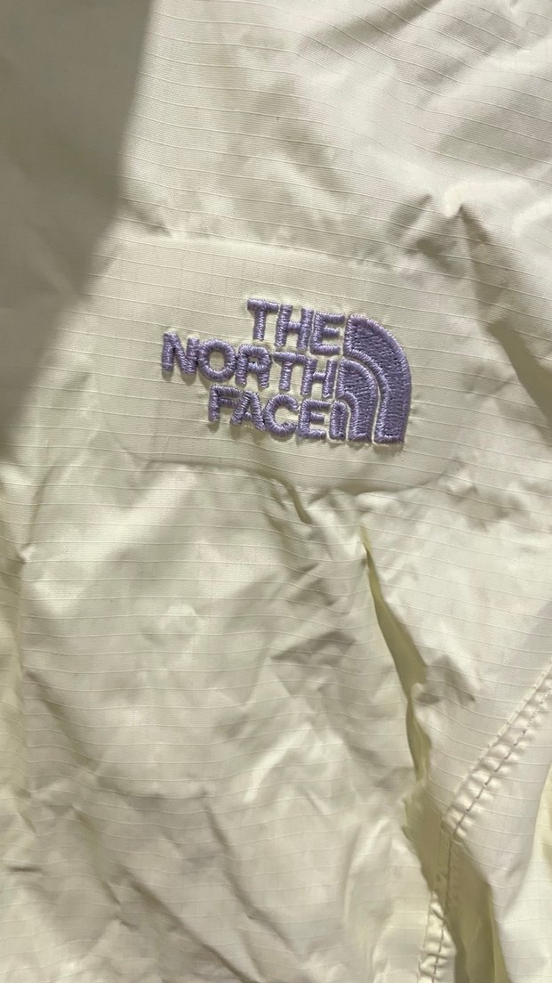 The North Face Sarı Yağmurluk yeni - Görsel 3
