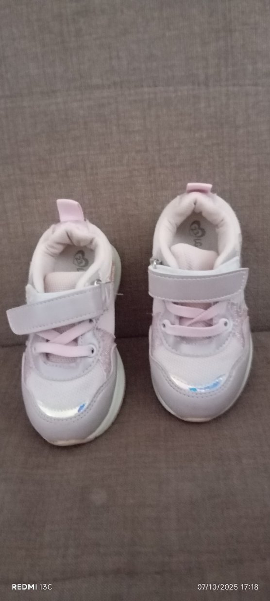 Kız Çocuk Pembe Cırtcırtlı Spor Ayakkabı - Görsel 2