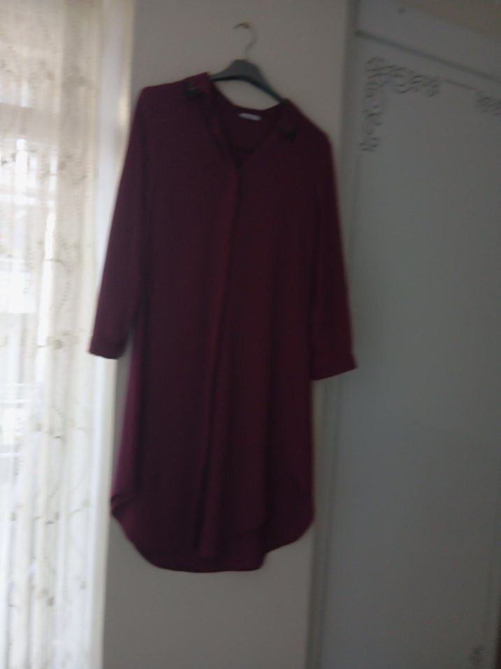 Koyu Mor V Yaka Düğmeli Kadın Gömlek - Görsel 4