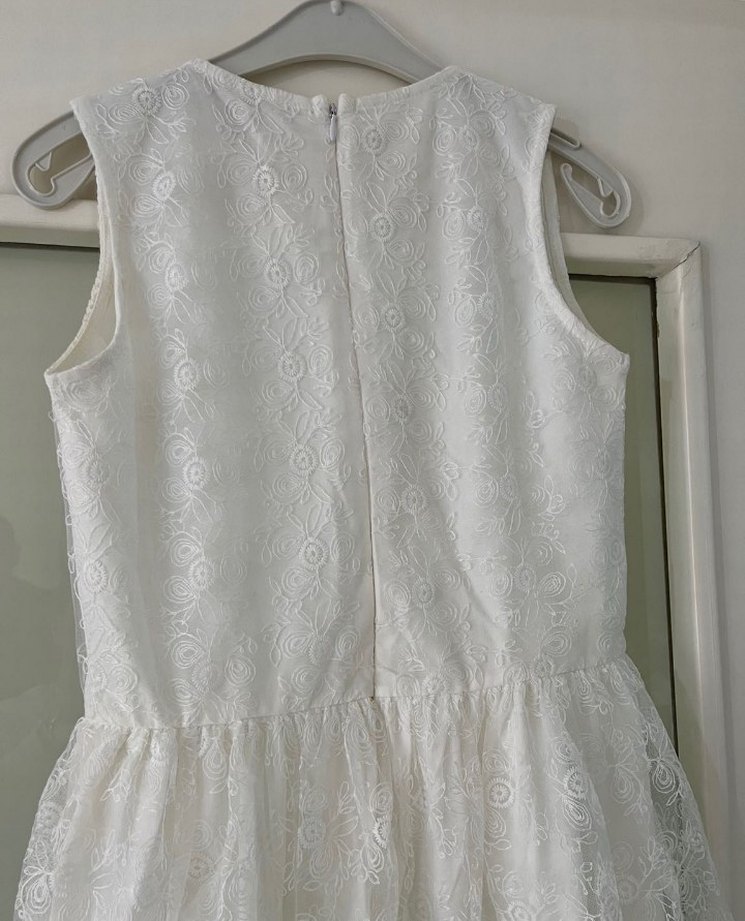 Kız Çocuk Elbisesi - Görsel 4