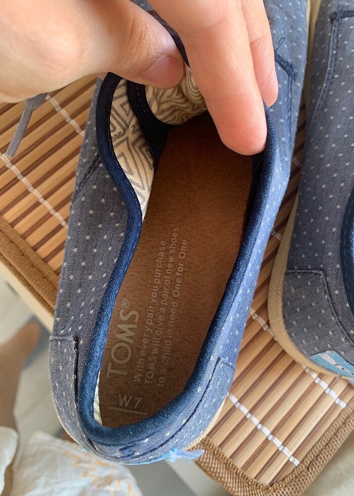 toms ayakkabı 7 yazıyor ama bence 38.5 numara - Görsel 4