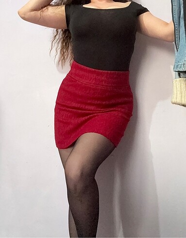 Bordo mini etek