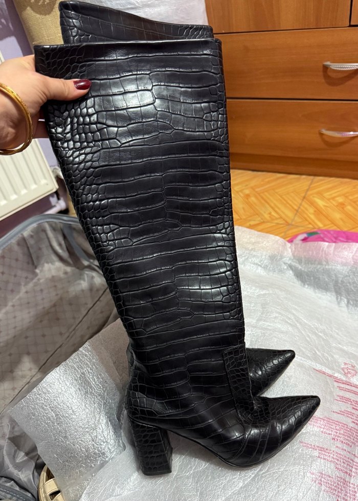 Siyah Kroko Çizme - Görsel 2