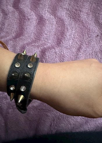 Siyah Tokalı Metal Sivri Uçlu Rock Punk Bileklik - Görsel 7