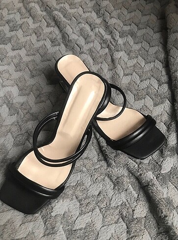 Zara Şık terlik