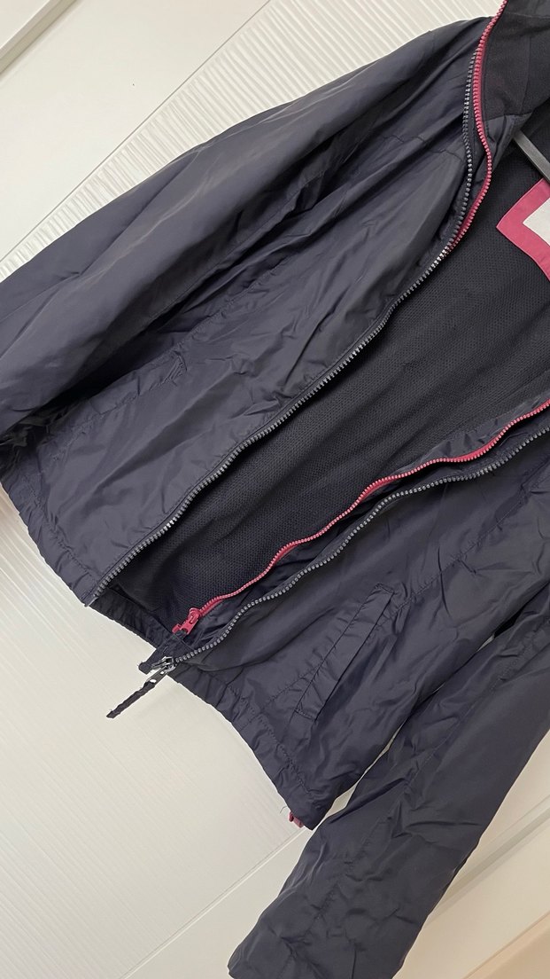 Fermuarlı Siyah Kadın Spor Ceket - Görsel 3